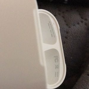 apple airpods
